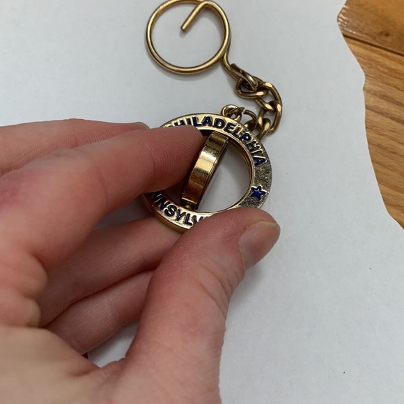 Philadelphia, Pennsylvania keychain - Picture 3 of 3